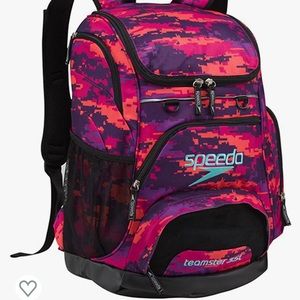 New  Speedo Adult Large 35 L Teamster backpack